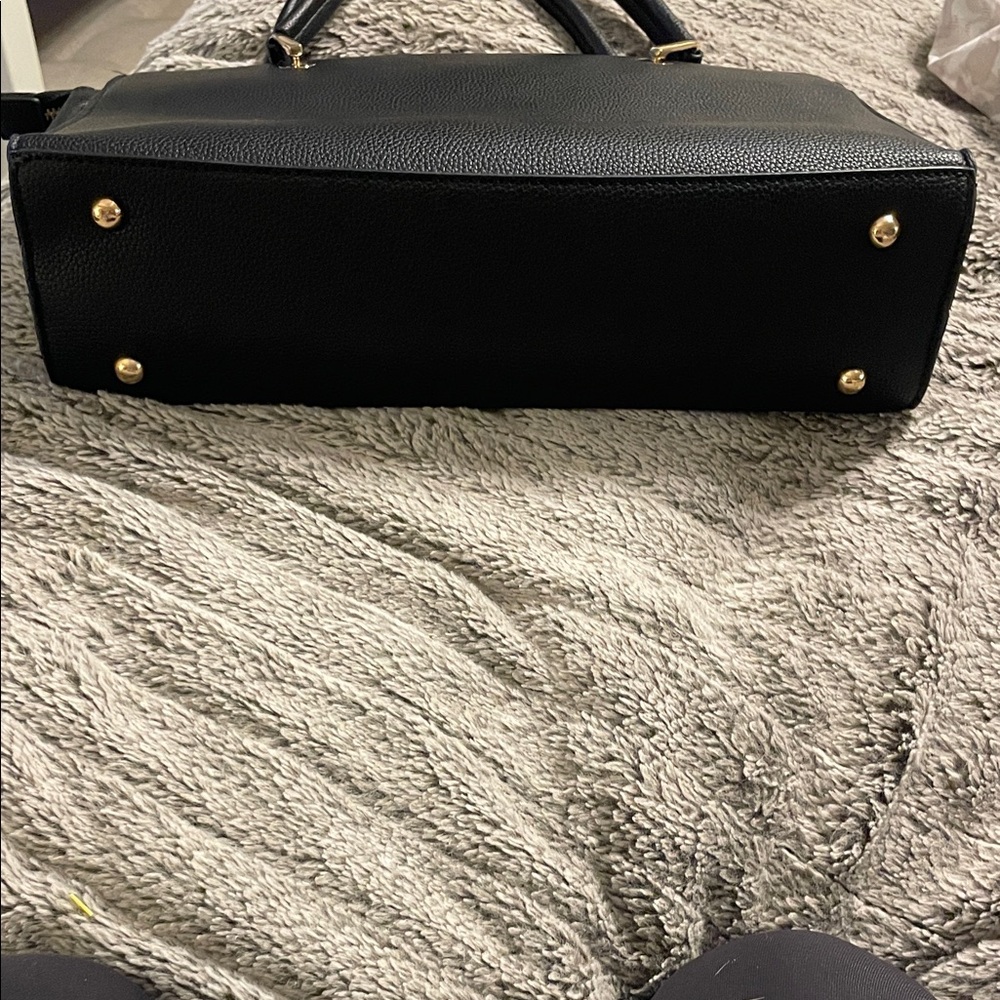 Structured Black  Top-Handle Satchel with Gold Hardware like new - Picture 5 of 6